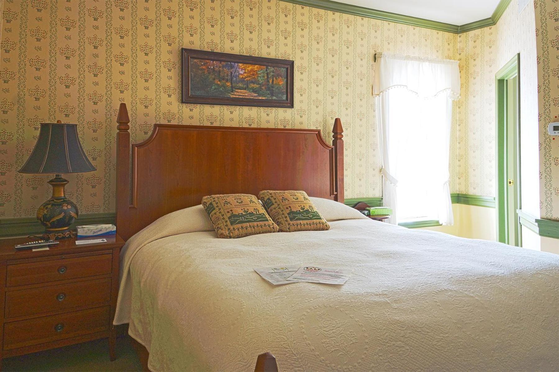 Bed & Breakfast Village 2*